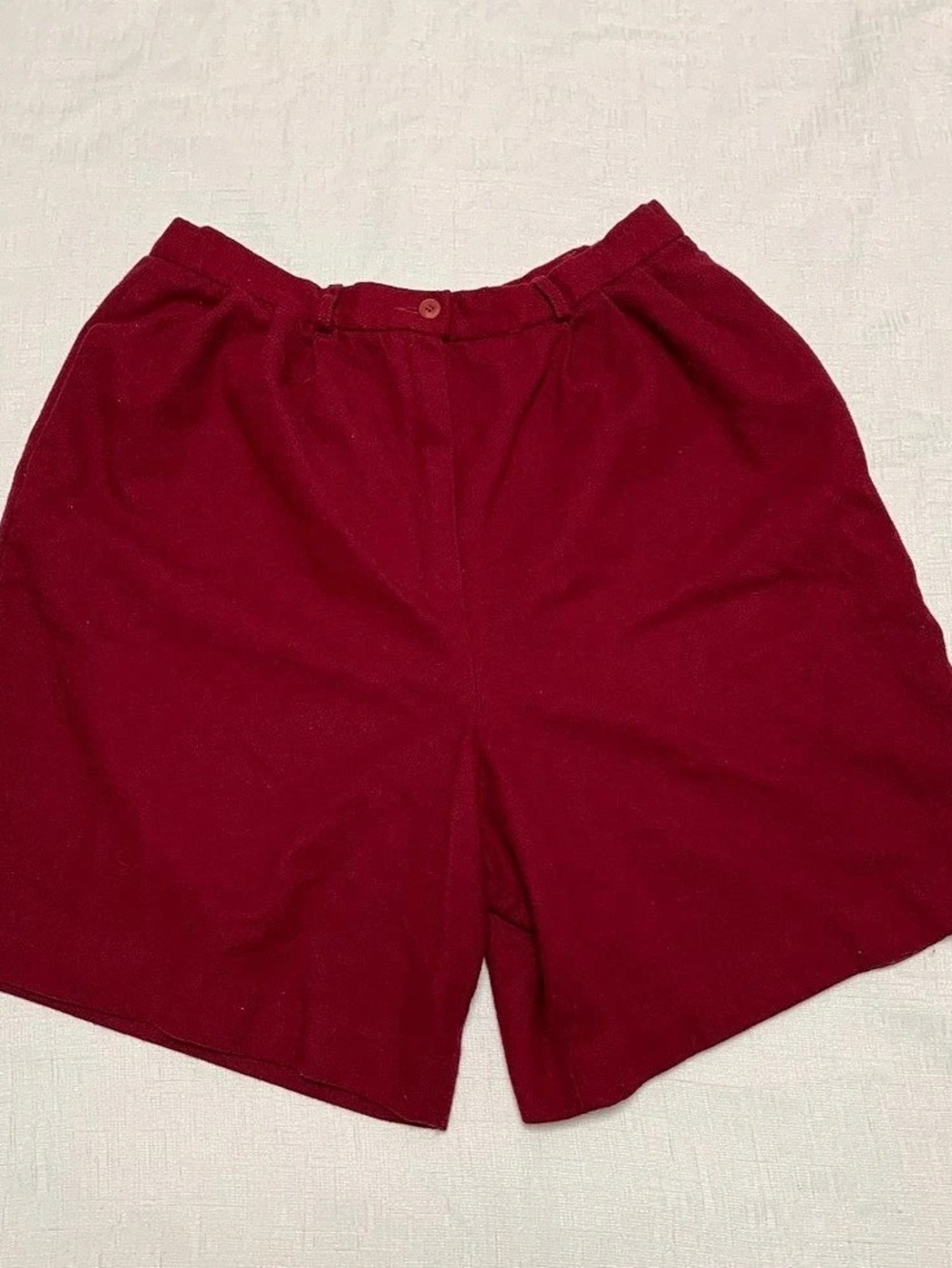 Pendleton Flat Front Shorts in Red Size18. 100%wool.